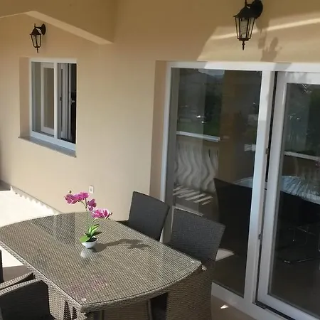 Plovany Apartamento