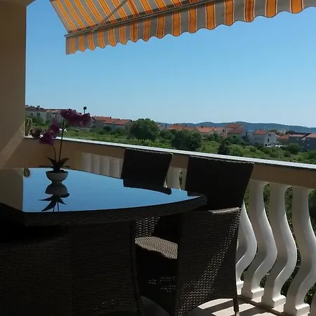 Plovany Apartamento